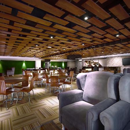 Favehotel Graha Agung Surabaya Exterior foto