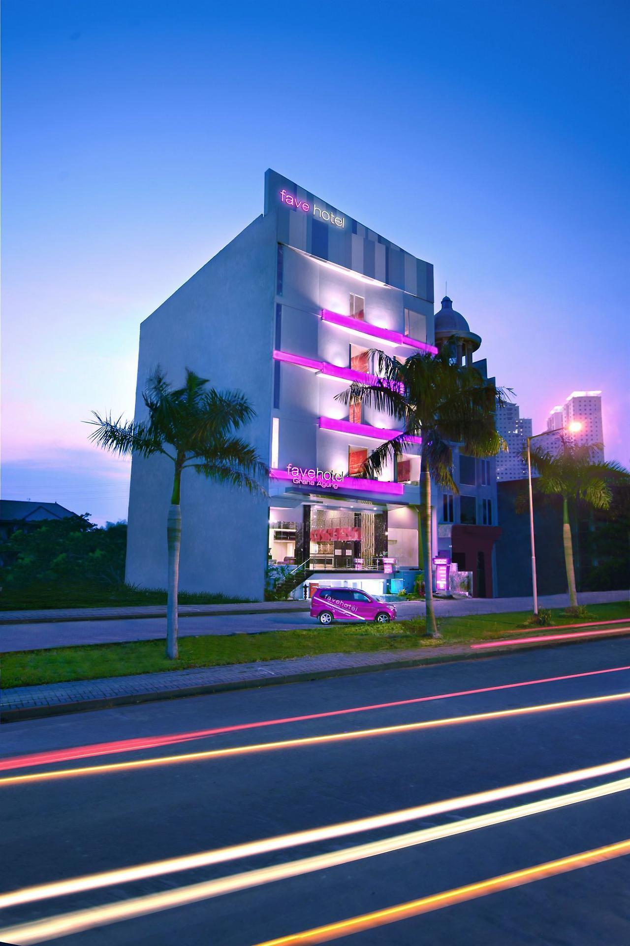 Favehotel Graha Agung Surabaya Exterior foto